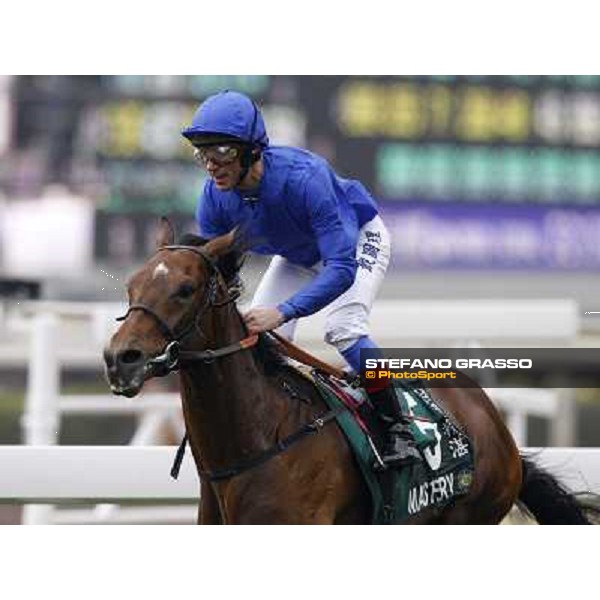 Frankie Dettori on Mastery wins the Cathay Pacific Hong Kong Vase Hong Kong- Sha Tin, 12th dec. 2010 ph. Stefano Grasso