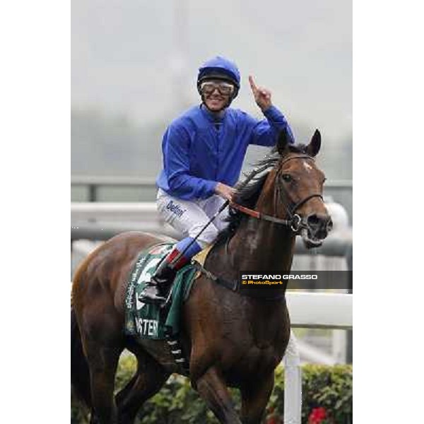 Frankie Dettori on Mastery wins the Cathay Pacific Hong Kong Vase Hong Kong- Sha Tin, 12th dec. 2010 ph. Stefano Grasso