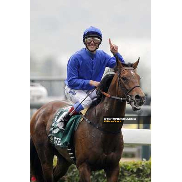 Frankie Dettori on Mastery wins the Cathay Pacific Hong Kong Vase Hong Kong- Sha Tin, 12th dec. 2010 ph. Stefano Grasso