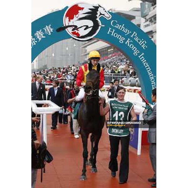Ryan Moore on Snow Fairy wins the Cathay Pacific Hong Kong Cup Hong Kong- Sha Tin, 12th dec. 2010 ph. Stefano Grasso