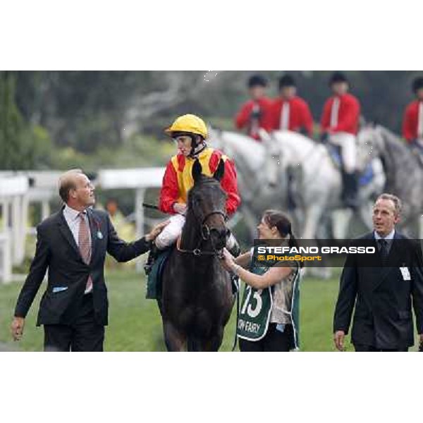 Ryan Moore on Snow Fairy wins the Cathay Pacific Hong Kong Cup Hong Kong- Sha Tin, 12th dec. 2010 ph. Stefano Grasso