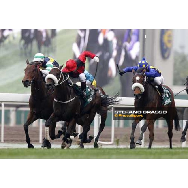 Pier Strydom on J J The Jet Planet wins the Cathay Pacific Hong Kong Sprint Hong Kong- Sha Tin, 12th dec. 2010 ph. Stefano Grasso