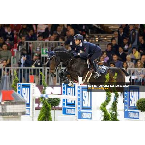 Emilio Bicocchi on Olea Verona Fieracavalli 2010 Prix 8 - Rolex Fei World Cup Jumping Verona, 7th nov. 2010 ph. Stefano Grasso