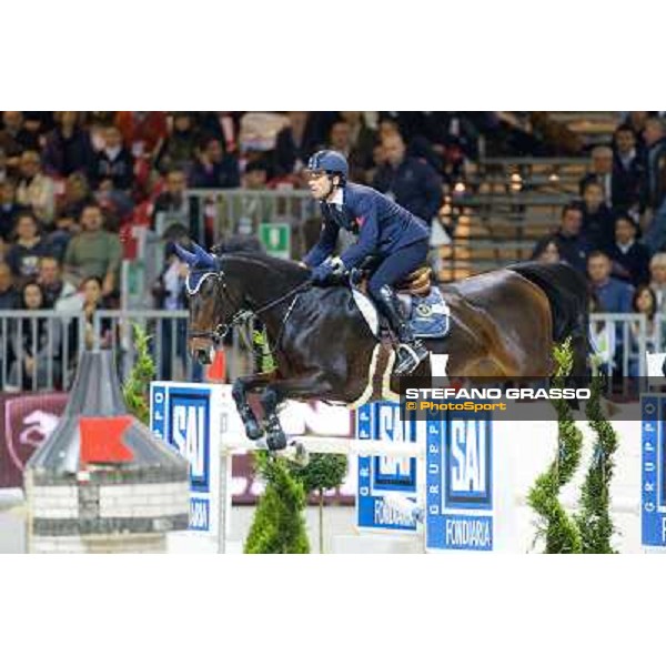 Emilio Bicocchi on Olea Verona Fieracavalli 2010 Prix 8 - Rolex Fei World Cup Jumping Verona, 7th nov. 2010 ph. Stefano Grasso