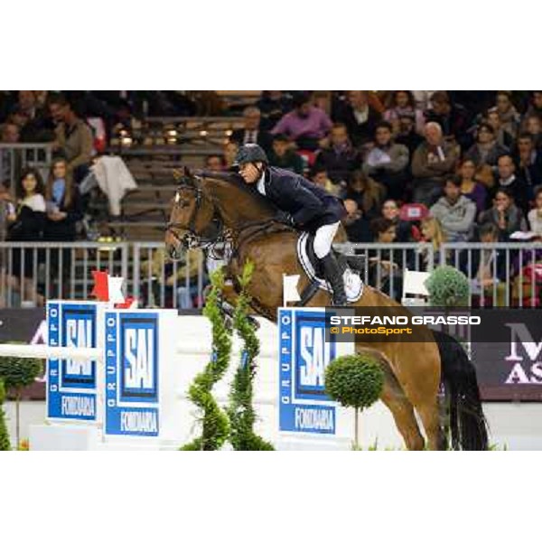 Jeroen Dubbeldam on BMC Van Grunsven Simon Verona Fieracavalli 2010 Prix 8 - Rolex Fei World Cup Jumping Verona, 7th nov. 2010 ph. Stefano Grasso