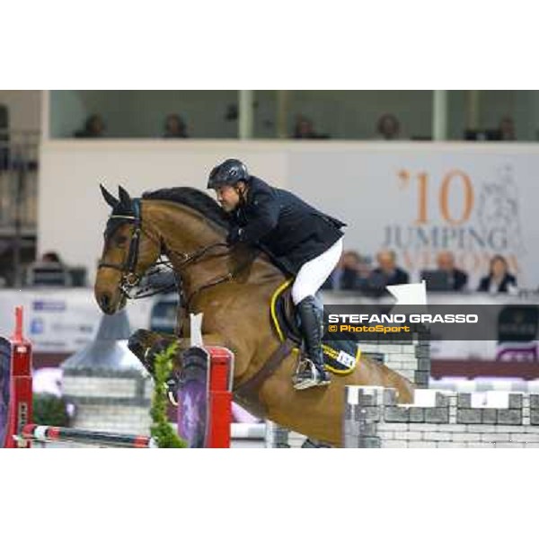 Emanuele Fiorelli on Kanebo Verona Fieracavalli 2010 Prix 8 - Rolex Fei World Cup Jumping Verona, 7th nov. 2010 ph. Stefano Grasso