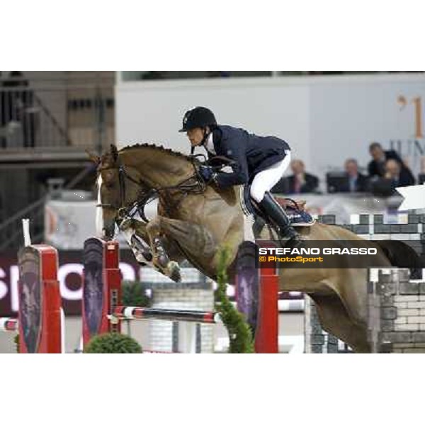 Simon Delestre on Napoli du Ry Verona Fieracavalli 2010 Prix 8 - Rolex Fei World Cup Jumping Verona, 7th nov. 2010 ph. Stefano Grasso