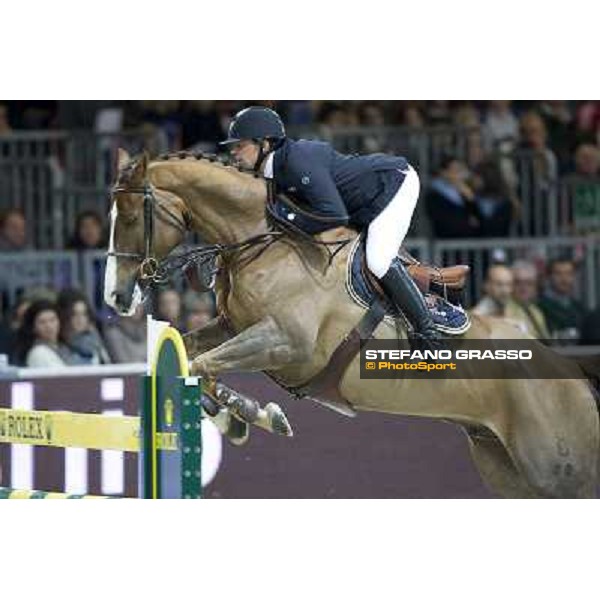 Simon Delestre on Napoli du Ry Verona Fieracavalli 2010 Prix 8 - Rolex Fei World Cup Jumping Verona, 7th nov. 2010 ph. Stefano Grasso