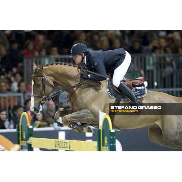 Simon Delestre on Napoli du Ry Verona Fieracavalli 2010 Prix 8 - Rolex Fei World Cup Jumping Verona, 7th nov. 2010 ph. Stefano Grasso