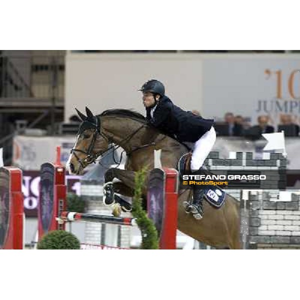 Steve Guerdat on Jalisca Solier Verona Fieracavalli 2010 Prix 8 - Rolex Fei World Cup Jumping Verona, 7th nov. 2010 ph. Stefano Grasso