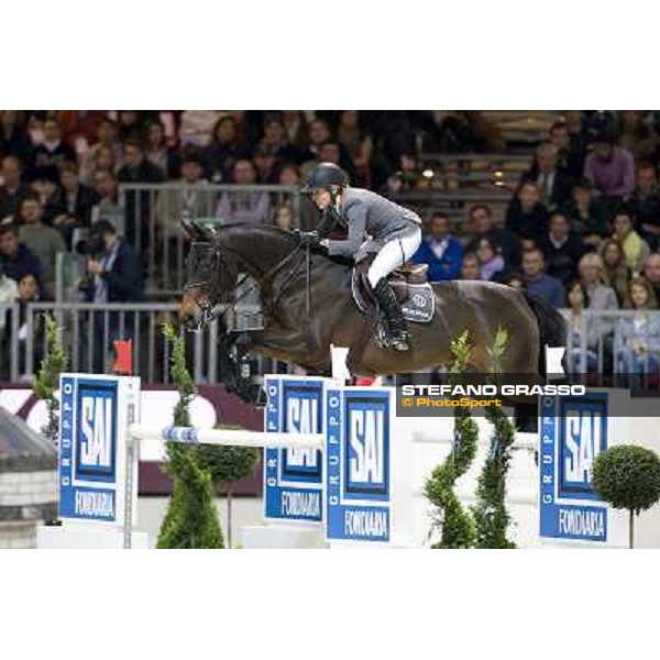 Meredith Michaels-Beerbaum on Shutterfly Verona Fieracavalli 2010 Prix 8 - Rolex Fei World Cup Jumping Verona, 7th nov. 2010 ph. Stefano Grasso