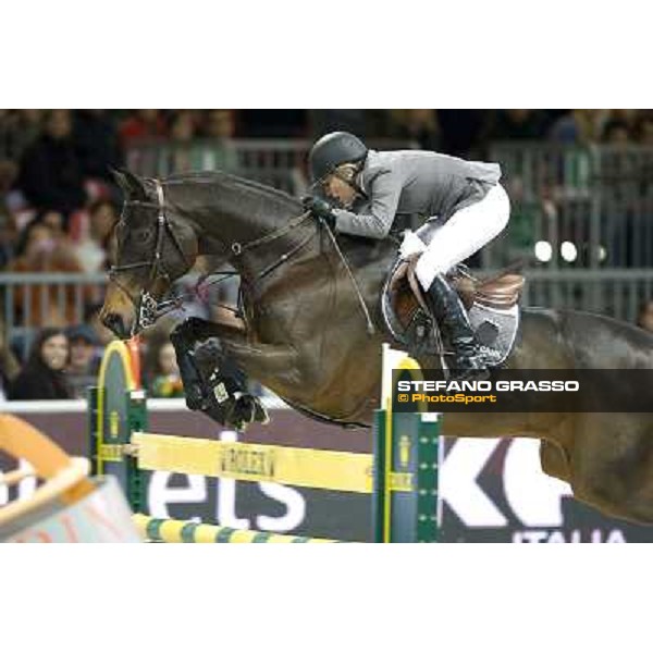 Meredith Michaels-Beerbaum on Shutterfly Verona Fieracavalli 2010 Prix 8 - Rolex Fei World Cup Jumping Verona, 7th nov. 2010 ph. Stefano Grasso