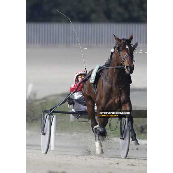 Pietro Gubellini with Revirade wins the Gran Premio Mario Locatelli Milan - San Siro racetrack, 23rd january 2011 ph. Stefano Grasso