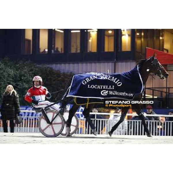 Pietro Gubellini with Revirade wins the Gran Premio Mario Locatelli Milan - San Siro racetrack, 23rd january 2011 ph. Stefano Grasso