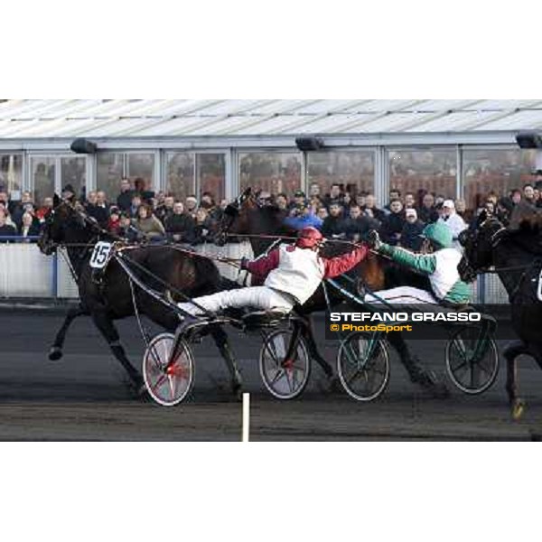 Franck Nivard with Ready Cash receives the congratulations from Orjan Kihlstrom with Maharajah after winning the Prix d\'Amerique Marionnaud Paris Vincennes, 30th january 2011 ph. Stefano Grasso