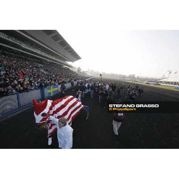 Grand Prix d\'Amerique 2011 - Frank Nivard with Ready Cash wins the Grand Prix d\'Amerique Paris-Vincennes, 30th january 2011 ph. Stefano Grasso