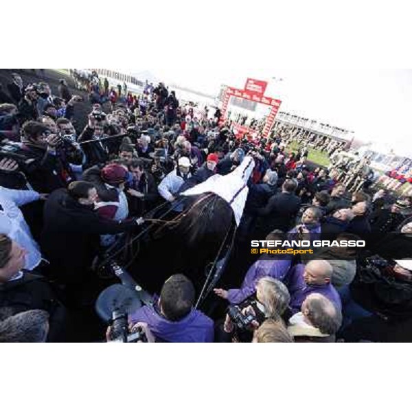 Grand Prix d\'Amerique 2011 - Frank Nivard with Ready Cash wins the Grand Prix d\'Amerique Paris-Vincennes, 30th january 2011 ph. Stefano Grasso