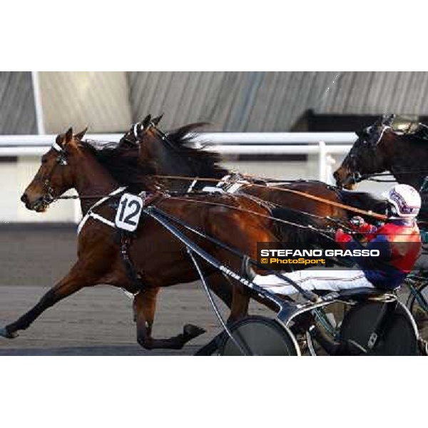 Grand Prix d\'Amerique 2011 - Frank Nivard with Ready Cash wins the Grand Prix d\'Amerique Paris-Vincennes, 30th january 2011 ph. Stefano Grasso