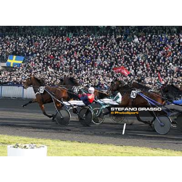 Grand Prix d\'Amerique 2011 - Frank Nivard with Ready Cash wins the Grand Prix d\'Amerique Paris-Vincennes, 30th january 2011 ph. Stefano Grasso