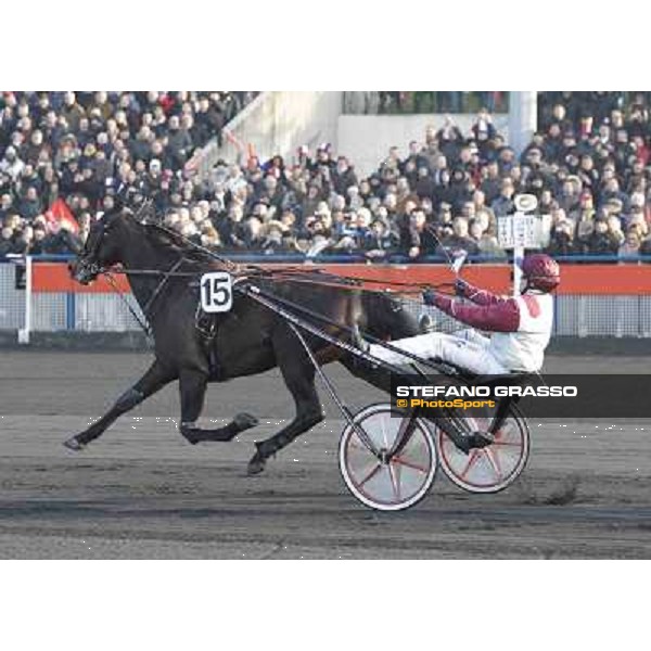 Grand Prix d\'Amerique 2011 - Frank Nivard with Ready Cash wins the Grand Prix d\'Amerique Paris-Vincennes, 30th january 2011 ph. Stefano Grasso