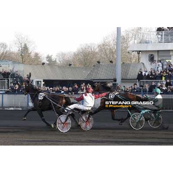 Grand Prix d\'Amerique 2011 - Frank Nivard with Ready Cash wins the Grand Prix d\'Amerique Paris-Vincennes, 30th january 2011 ph. Stefano Grasso