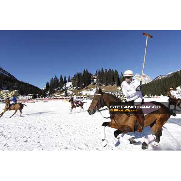 Ruinart vs. Le Noir - Polo Ladies\' Cup on Snow Lake of Misurina, 25th febr. 2011 ph.Stefano Grasso - www.stefanograsso.com