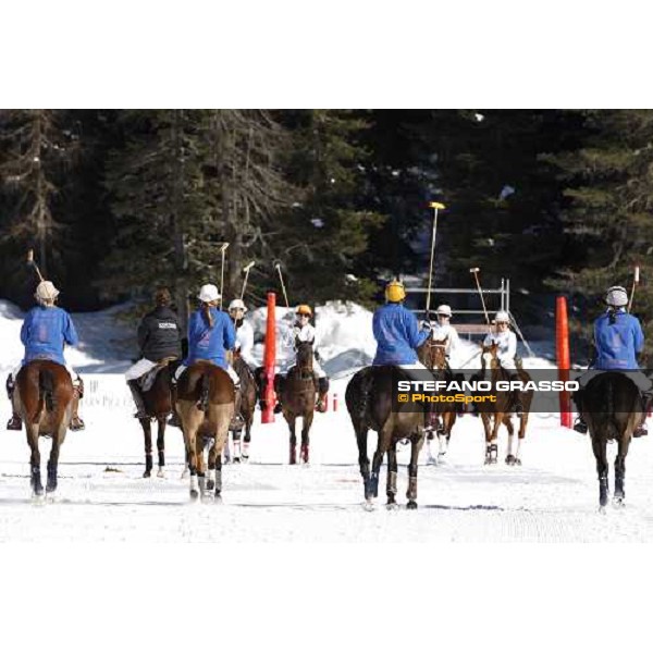 Ruinart vs. Le Noir - Polo Ladies\' Cup on Snow Lake of Misurina, 25th febr. 2011 ph.Stefano Grasso - www.stefanograsso.com