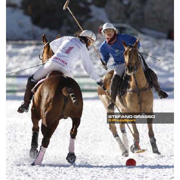 Ruinart vs. Le Noir - Polo Ladies\' Cup on Snow Lake of Misurina, 25th febr. 2011 ph.Stefano Grasso - www.stefanograsso.com