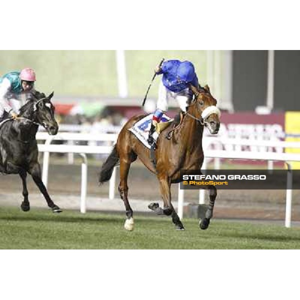 Frankie Dettori on Rewilding wins the Dubai Sheema Classic Dubai - Meydan, 26th march 2011 ph.Stefano Grasso