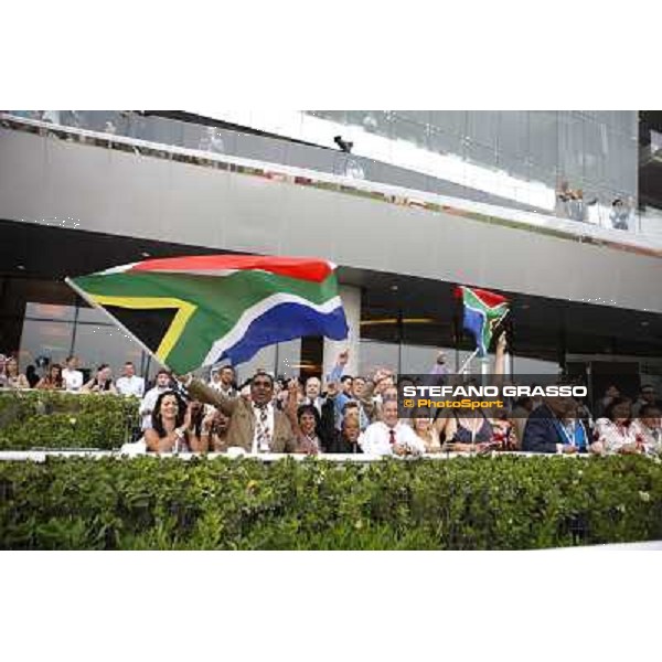 Dubai World Cup 2011 - Moments and Emotions - J J The Jet Plane south african supporters Dubai - Meydan, 26th march 2011 ph.Stefano Grasso
