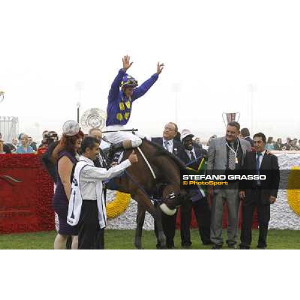 Bernard Fayd\'Herbe on J J The Jet Plane celebrates after winning the Al Quoz Sprint Dubai - Meydan, 26th march 2011 ph.Stefano Grasso