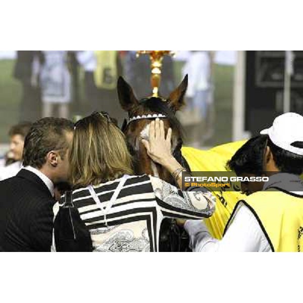 Dubai World Cup 2011 - many congratulations for Presvis winner of the Dubai Duty Free Dubai - Meydan, 26th march 2011 ph.Stefano Grasso