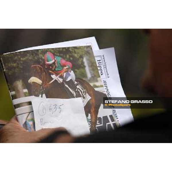 a day at the races Rome - Capannelle racetrack, 10th april 2011 ph.Stefano Grasso
