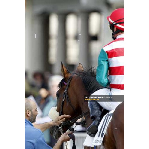 Umberto Rispoli on Sneak a Peek wins the Premio Emanuele Filiberto Milan - San Siro racetrack, 16th april 2011 ph.Stefano Grasso