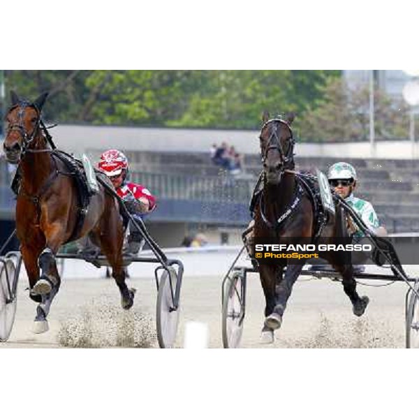 from left, Harri Rantanen with Nepentha Lux and Andrea Guzzinati with Nadir Kronos warming up before the start of Gran Premio d\'Europa Milan - San Siro racetrack, 25th april 2011 ph.Stefano Grasso