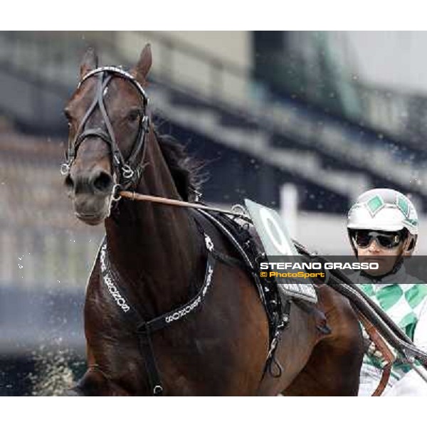 Andrea Guzzinati and Nadir Kronos warming up before the Gran Premio d\'Europa Milan- San Siro racetrack, 25th april 2011 ph.Stefano Grasso