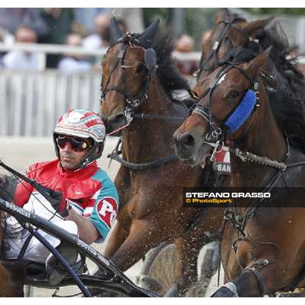 Pietro Gubellini during the Premio Emilia Milan- San Siro racetrack, 25th april 2011 ph.Stefano Grasso