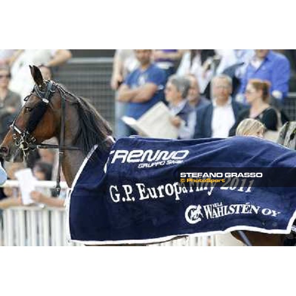 prize giving for Nalda Nof after winning the Gran Premio d\'Europa Filly Milan- San Siro racetrack, 25th april 2011 ph.Stefano Grasso