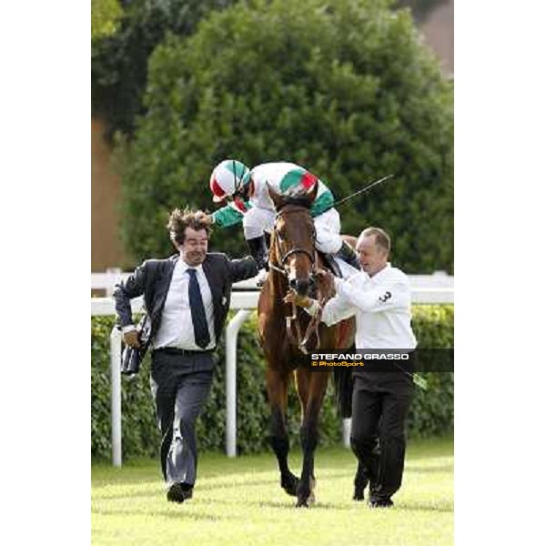 Umberto Rispoli on Estejo wins the Premio Presidente della Repubblica - GBI Racing Rome - Capannelle racetrack, 15th may 2011 ph.Stefano Grasso