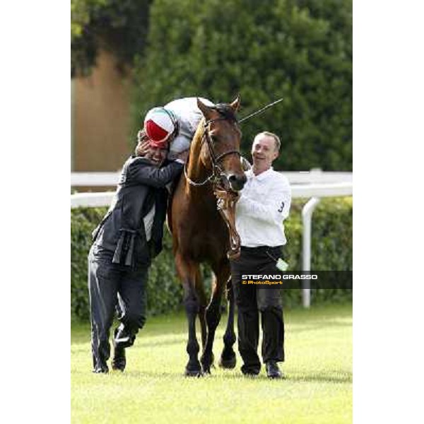Umberto Rispoli on Estejo wins the Premio Presidente della Repubblica - GBI Racing Rome - Capannelle racetrack, 15th may 2011 ph.Stefano Grasso