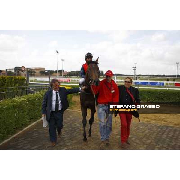 Carlo Fioccchi on Miles Gloriosus wins the Premio Emirates Airline Rome - Capannelle racetrack, 15th may 2011 ph.Stefano Grasso