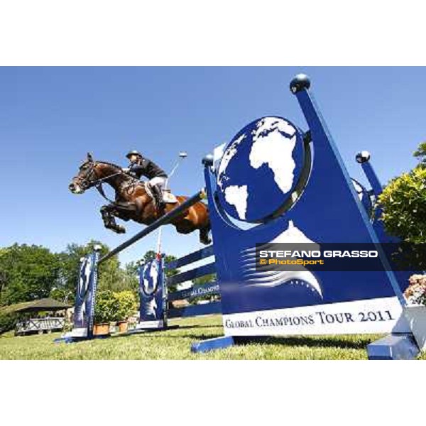Global Champions Tour - Rolf Goran Bengtsson with Casall La Silla won 3rd leg of the Global Champjon Tours in Hamburg Hamburg, 4th june 2011 ph.Stefano Grasso/GCT