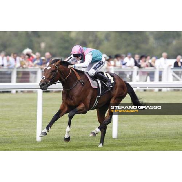 Frankel, Tom Queally up, wins the St James\'s Palace Stakes Royal Ascot - Tuesday, First day, june 14 2011 ph.Stefano Grasso