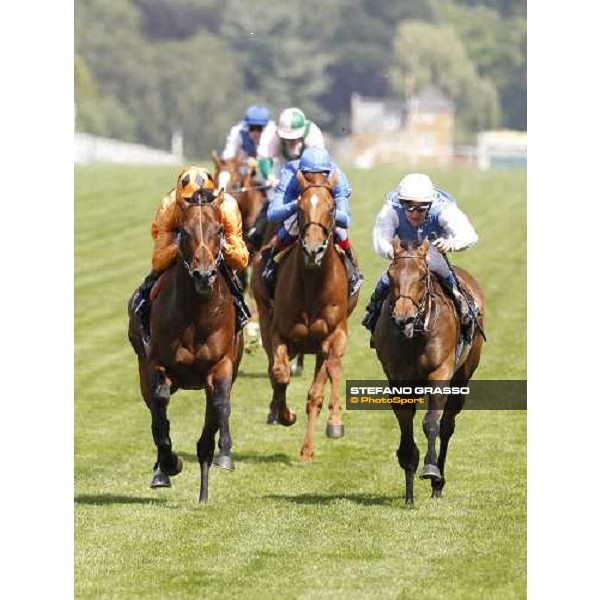 Canford Cliffs, Richard Hannon up, wins the Queen Anne Stakes Royal Ascot - Tuesday, First day, june 14 2011 ph.Stefano Grasso