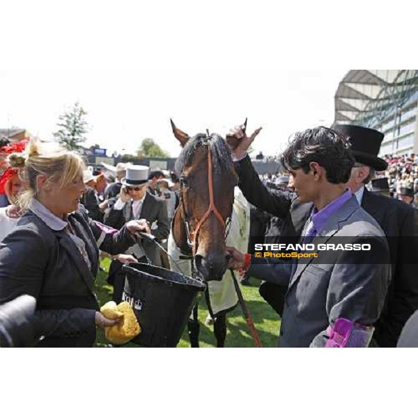 Canford Cliffs, Richard Hannon up, wins the Queen Anne Stakes Royal Ascot - Tuesday, First day, june 14 2011 ph.Stefano Grasso