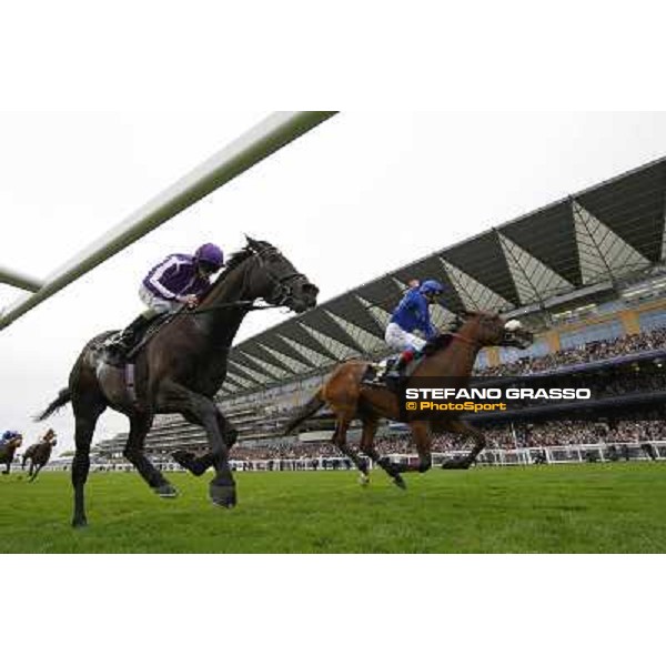 Frankie Dettori on Rewilding wins the Prince of Wales\'s Stakes beating So You Think Royal Ascot - Second Day, 15th june 14 2011 ph.Stefano Grasso