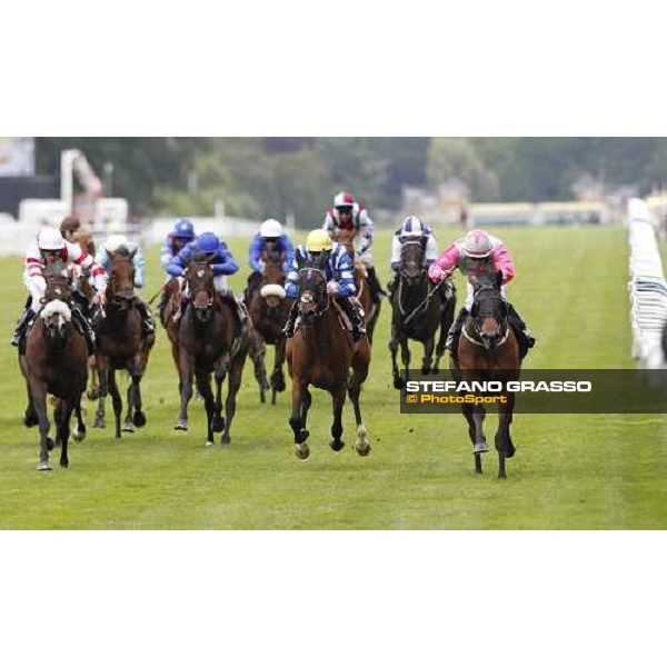 W.M.Lordan on Lolly for Dolly wins the Windsor Forest Stakes Ascot, Royal Ascot, Second day, 15th june 2011 ph.Stefano Grasso