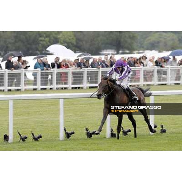 Jamie Spencer on Fame and Glory wins the Gold Cup Ascot - Royal Ascot - Third Day, 16th june 14 2011 ph.Stefano Grasso - www.stefanograsso.com