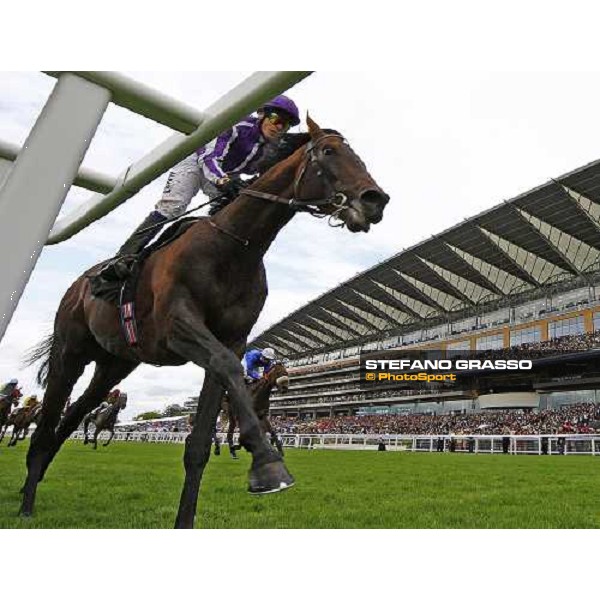 Jamie Spencer on Fame and Glory wins the Gold Cup Ascot - Royal Ascot - Third Day, 16th june 14 2011 ph.Stefano Grasso - www.stefanograsso.com