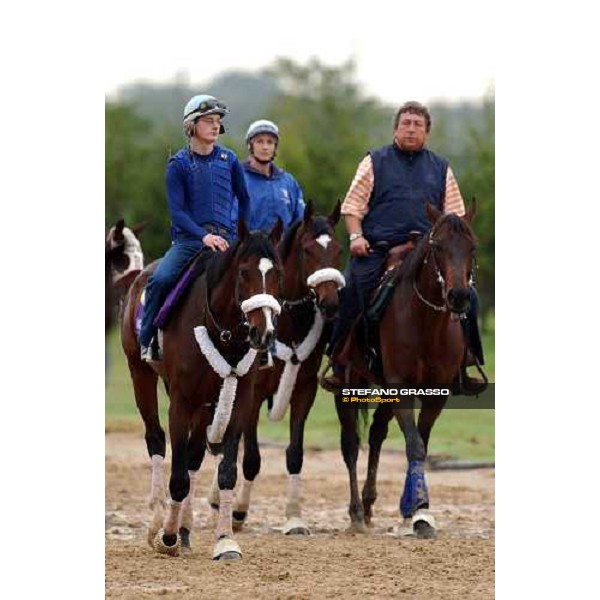 Magistretti, trainer Biancone and Sense of Style during morning works Dallas, Gran Prairie racetrack 26th october 2004 ph. Stefano Grasso